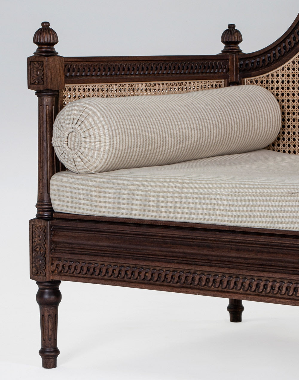 Classic Rattan Solid Wood Day Bed- Brown Finish