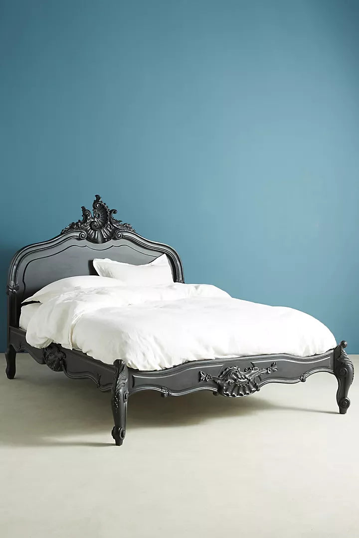 Colonial Solid Wood Carved Bed in Black Finish