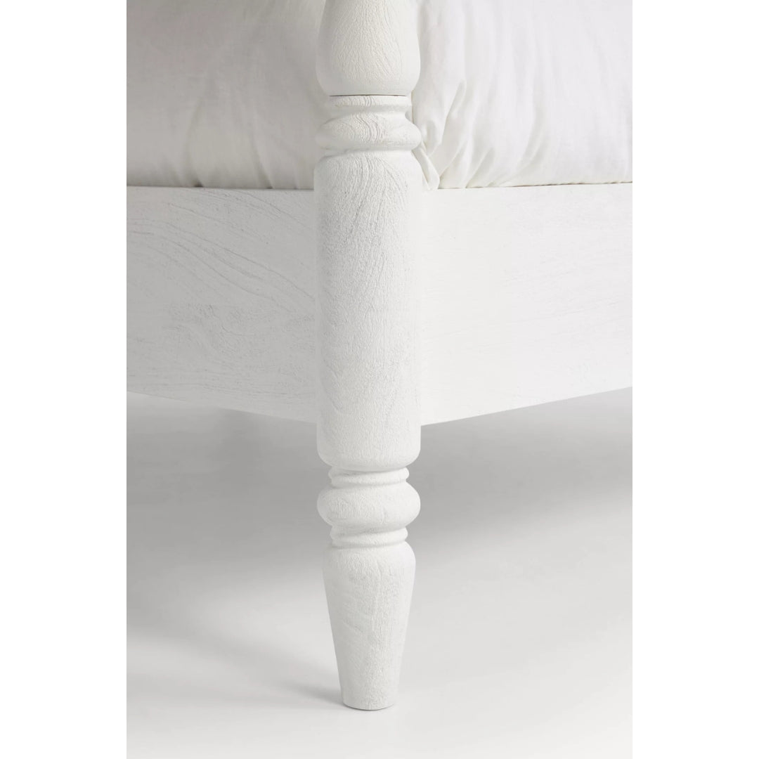 Colonial Acacia Wood Poster Bed With White Finish