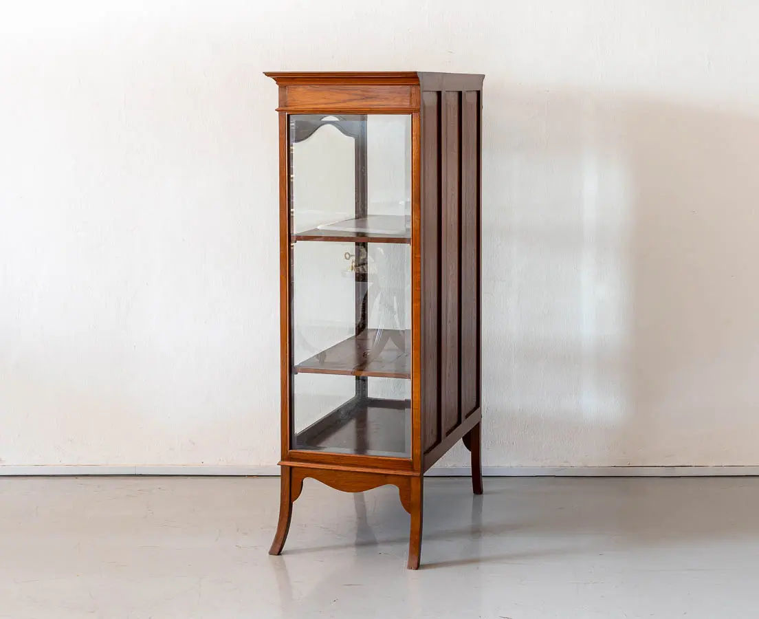 Traditional & Luxurious Teakwood Display Cabinet