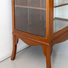 Traditional & Luxurious Teakwood Display Cabinet