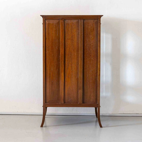 Traditional & Luxurious Teakwood Display Cabinet