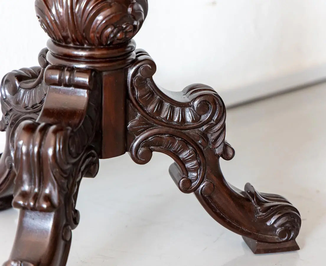 Traditional Classic Rosewood Chess Side Table
