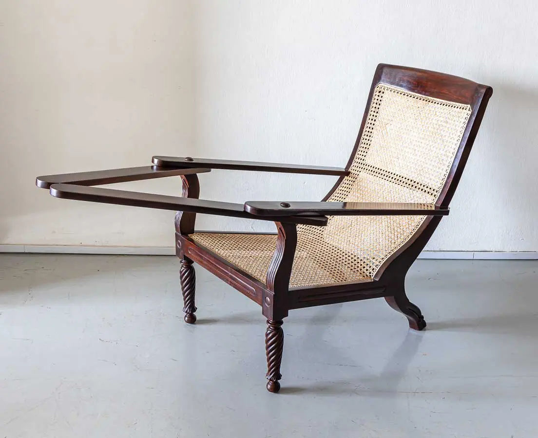 Traditional Classic Rattan Armchair with Cane