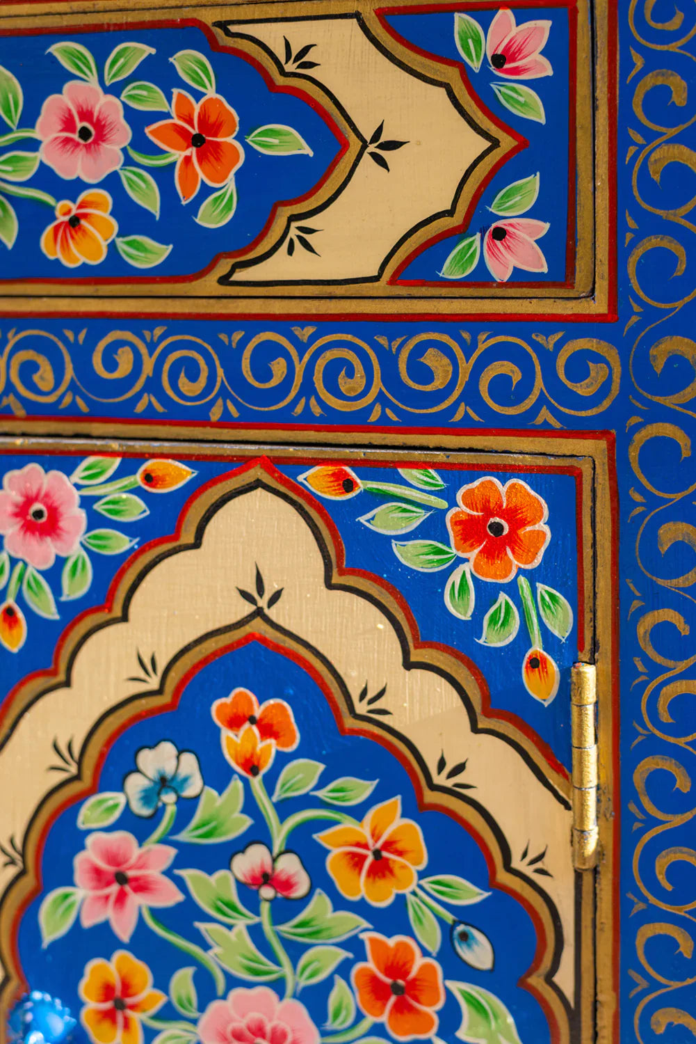 Hand Painted Mango Wood Cabinet for Storage