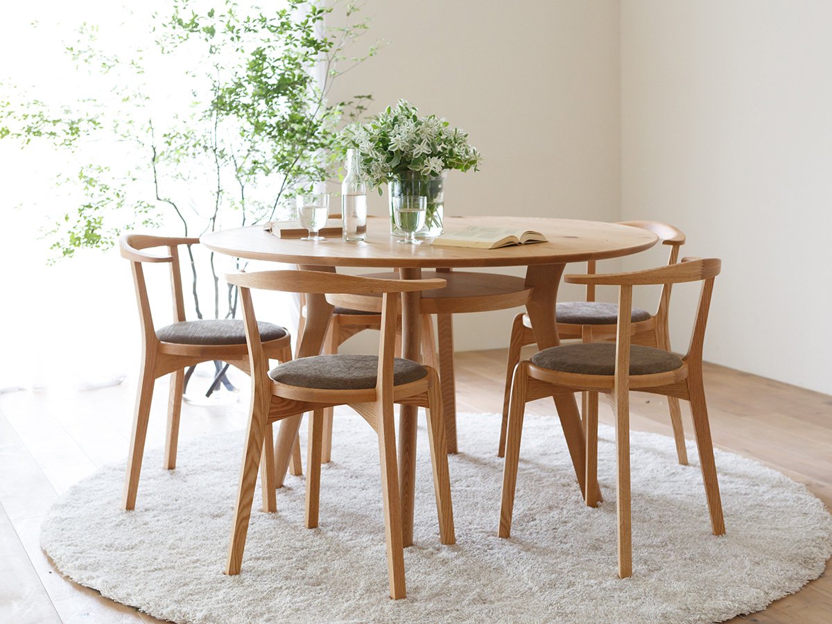 Viola Solid Teakwood Round Dining Table Set – 4 Seater, 6 Seater – All Sizes