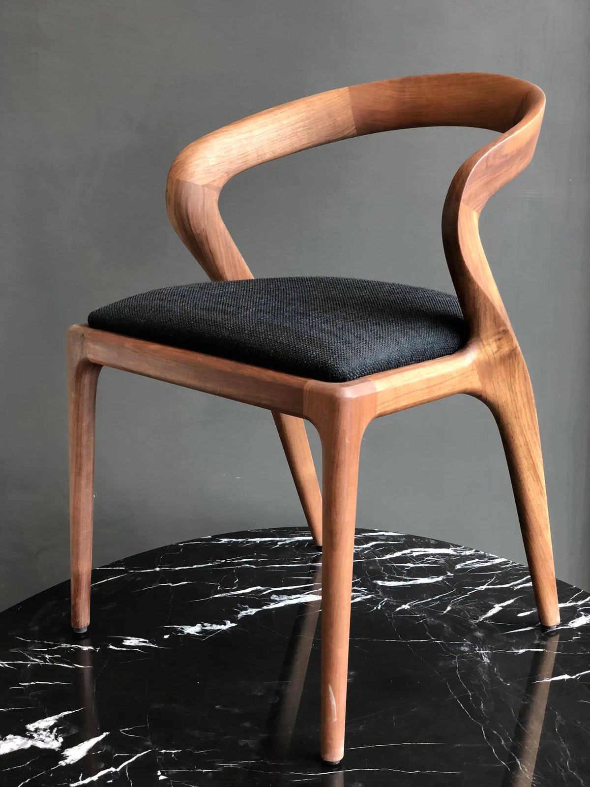 Modern Solid Wood Curved Dining Chair