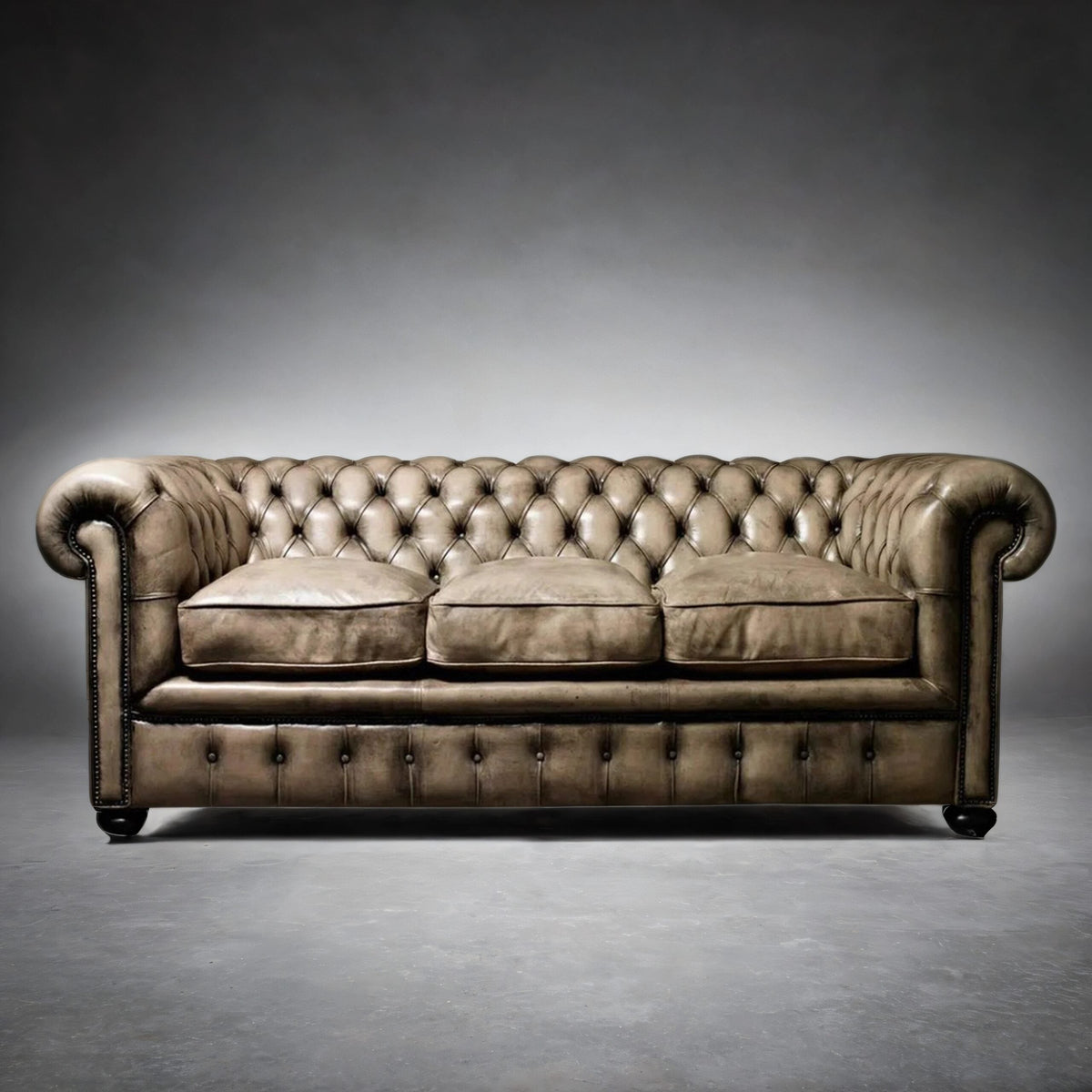 Maeve Chesterfield 3- Seater Leather Sofa